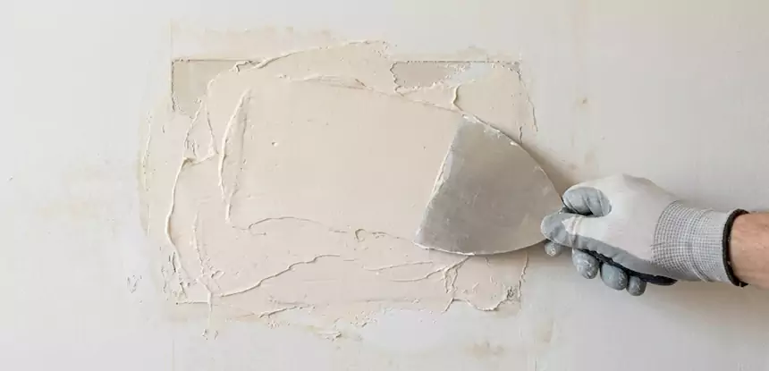Professional Water Damage Wall Repair Services in Stilwell, KS